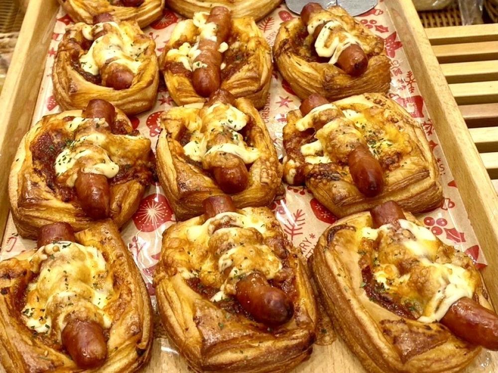 あづみ野店限定】ソーセージデニッシュ | 松本のベーカリー＆カフェ