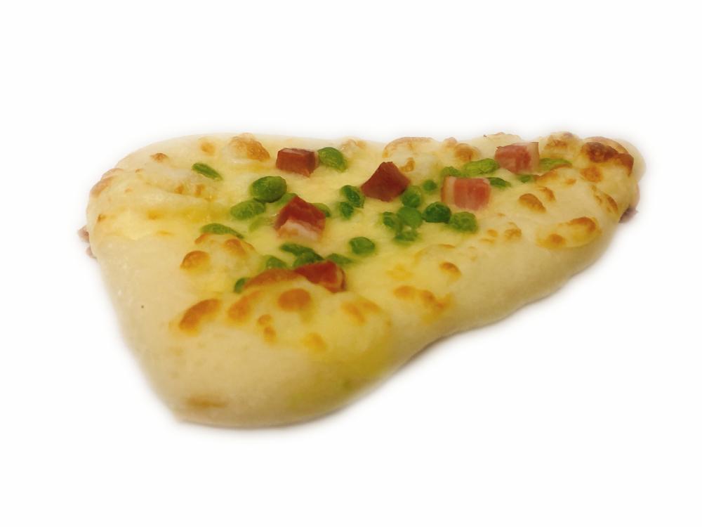 枝豆とベーコンのチーズナン
